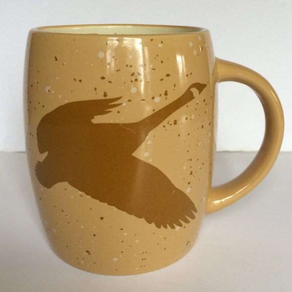 Tim Hortons 2016 Canadian Goose Limited Edition #016 Coffee Mug Beige Brown - Picture 1 of 8